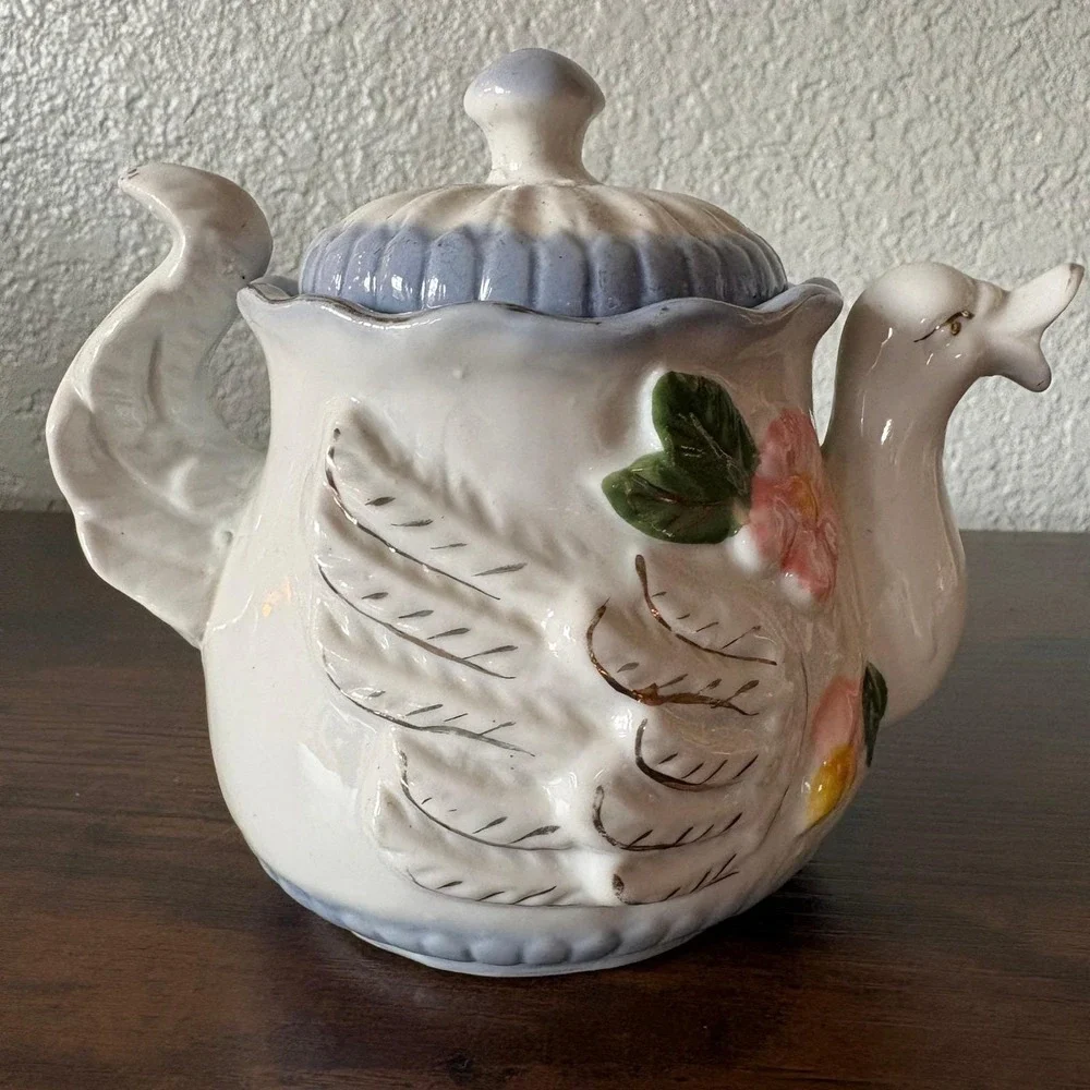 Vintage Mini Swan‎ Teapot Single Serve Ceramic Cottagecore Kitchen Decor